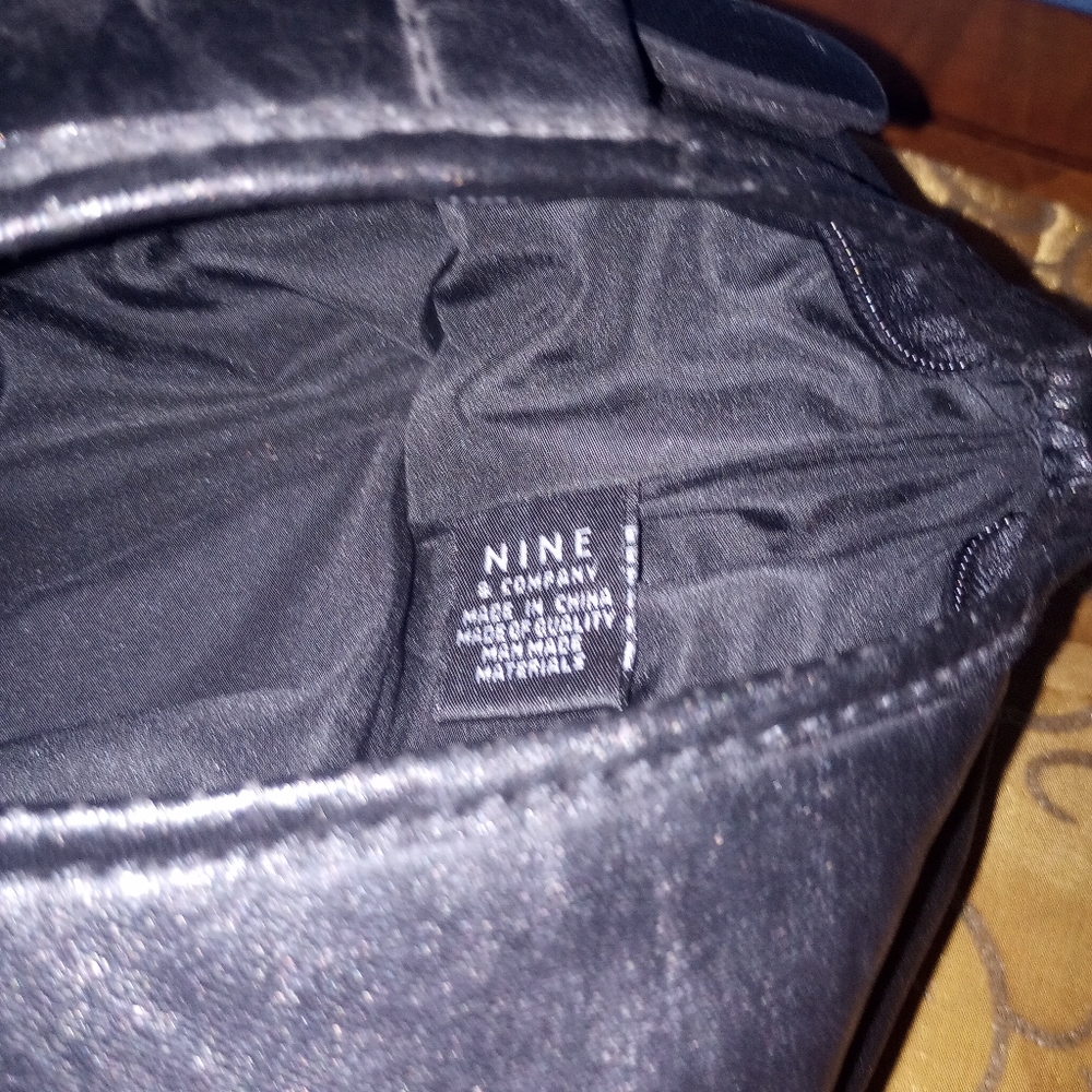 Nine&Co Bag - Picture 4 of 5